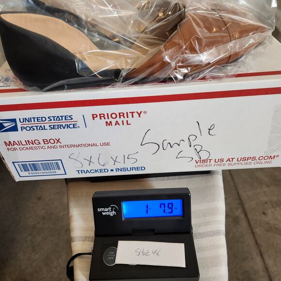 MONROE AND MAIN Brown Black D' Orsay Cap Pointed Toe Flats Womens 12M FLAWED - Picture 12 of 12